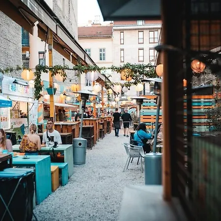 Apartmán The Simple Spot Near Szimpla Kert And Synagogue *