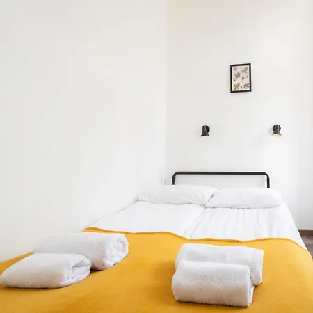 Appartement Simple Spot 1 Min Walk To Szimpla Kert With Ac Budapest