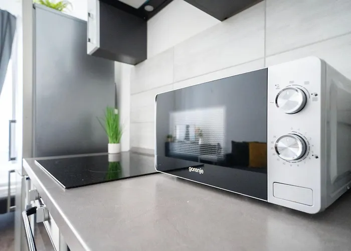 Simple Spot 1 Min Walk To Szimpla Kert With Ac Budapest